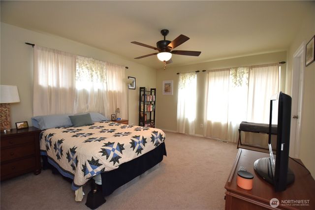 722 Panorama Ridge, Mount Vernon, WA 98273