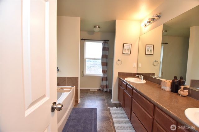 722 Panorama Ridge, Mount Vernon, WA 98273