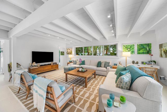 4217 N County Road, Gulfstream, FL 33483