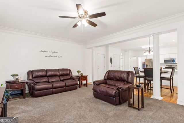 125 Wynchase Lane, Fayetteville, GA 30215