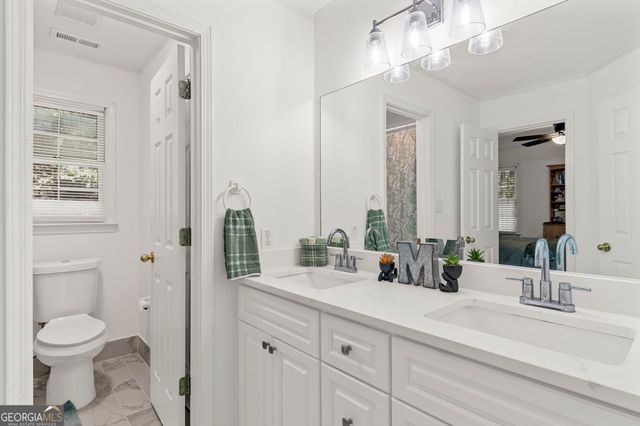 125 Wynchase Lane, Fayetteville, GA 30215