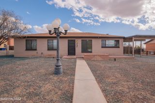 5828 E 36th Street, Tucson, AZ 85711