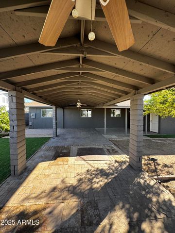 128 W Winston Drive, Phoenix, AZ 85041