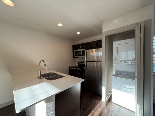 2106 Bennett Avenue 106, Dallas, TX 75206