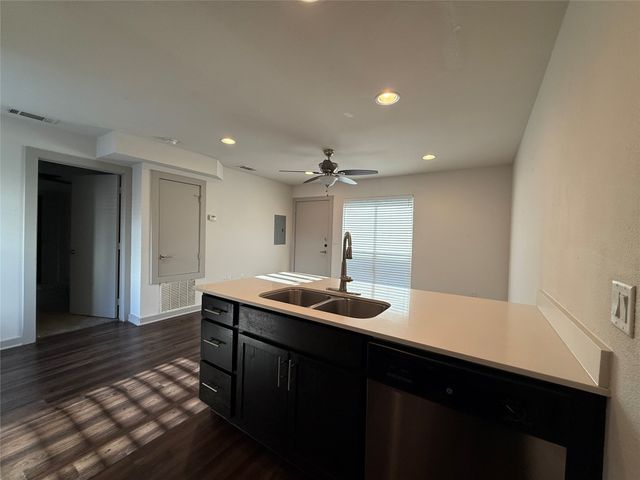 2106 Bennett Avenue 106, Dallas, TX 75206