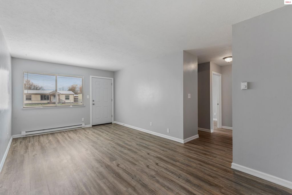 301 W 2nd Ave # 6, Kootenai, ID 83840 photo 11