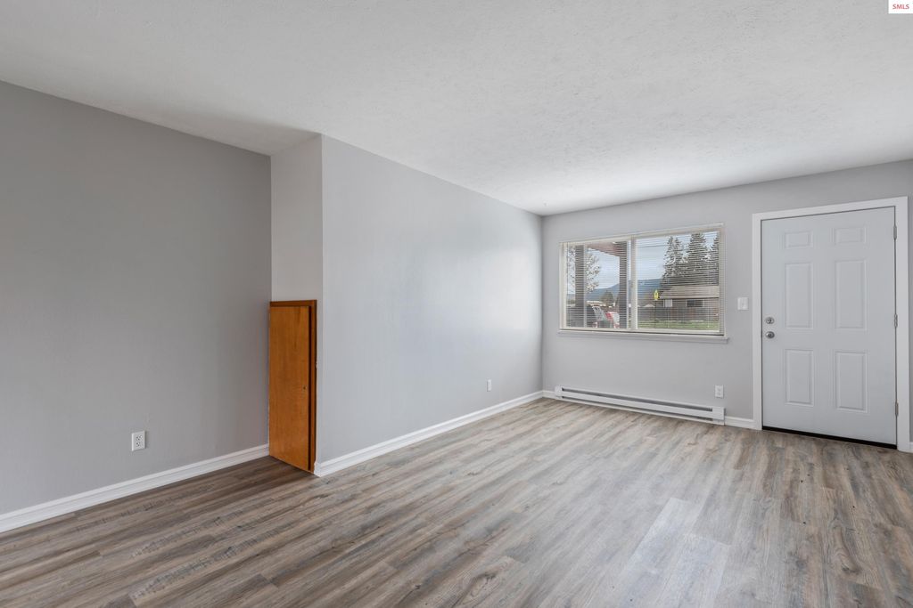 301 W 2nd Ave # 6, Kootenai, ID 83840 photo 12