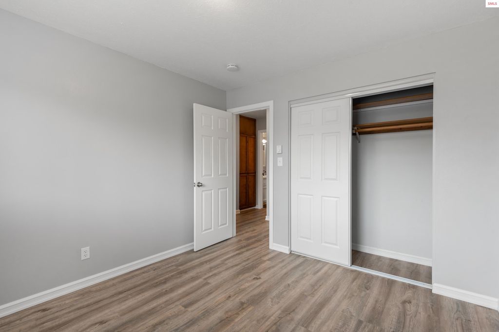 301 W 2nd Ave # 6, Kootenai, ID 83840 photo 32