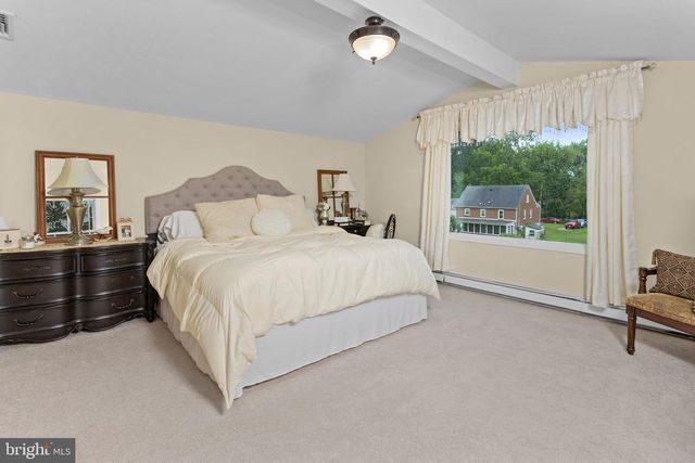25 ELMORE AVE, Hamilton, NJ 08619