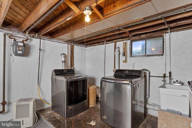25 ELMORE AVE, Hamilton, NJ 08619