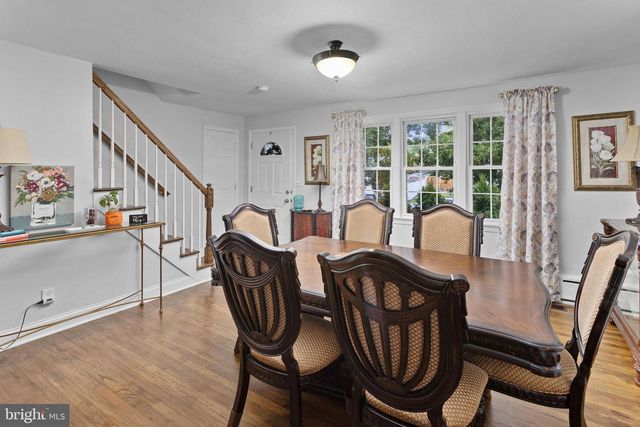 25 ELMORE AVE, Hamilton, NJ 08619