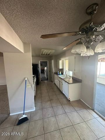 10302 W OAK RIDGE Drive, Sun City, AZ 85351