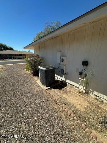 10302 W OAK RIDGE Drive, Sun City, AZ 85351