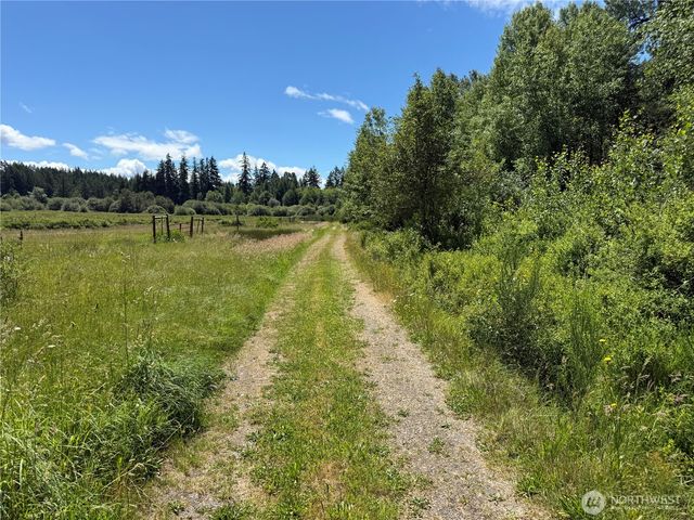 202 184th Avenue Ct SW, Lakebay, WA 98349