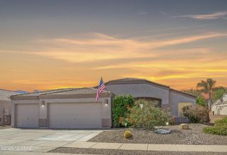 519 W Silvertip Road, Tucson, AZ 85737