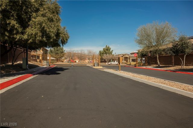 310 Caneflower Court, North Las Vegas, NV 89031