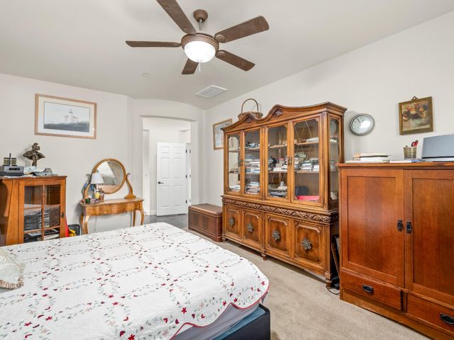 11319 N Via Napoli Drive, Fresno, CA 93730