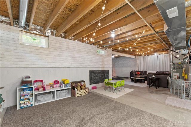 292 Coyote Drive, Maineville, OH 45039