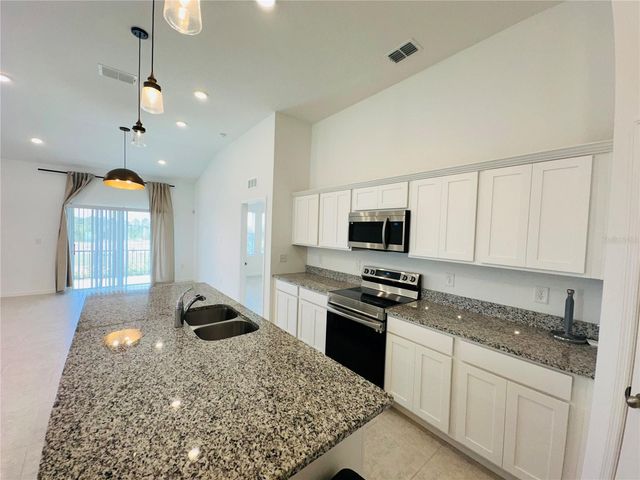 2151 HUNTSMAN RIDGE ROAD, Clermont, FL 34715