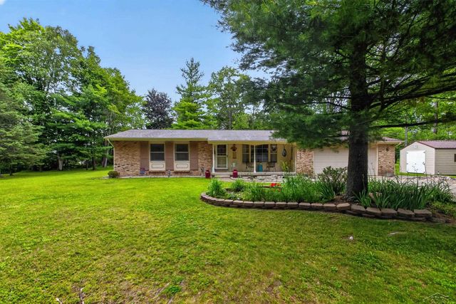20440 Thornapple Lane, Big Rapids, MI 49307