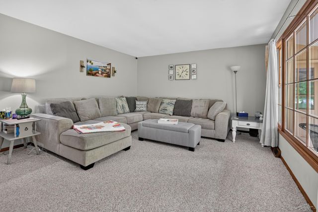 20440 Thornapple Lane, Big Rapids, MI 49307