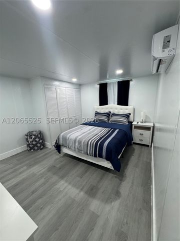 2461 NW 14th St 2, Fort Lauderdale, FL 33311