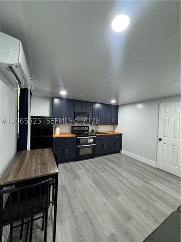 2461 NW 14th St 2, Fort Lauderdale, FL 33311