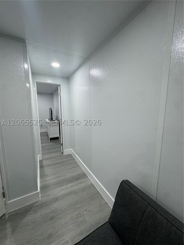 2461 NW 14th St 2, Fort Lauderdale, FL 33311