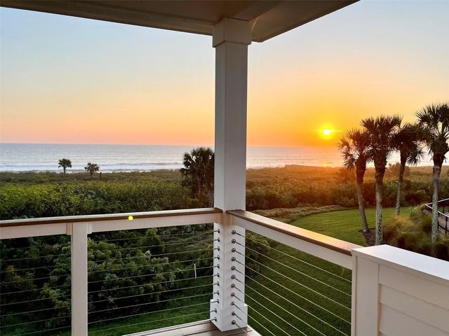 200 Surfview Ln, Palm Coast, FL 32137