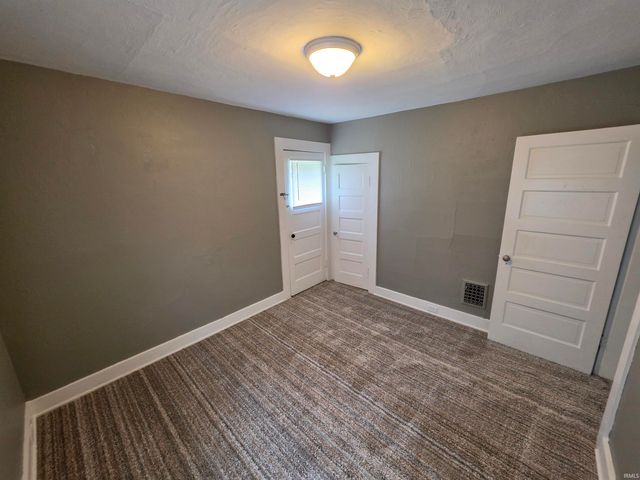 3722 S Harrison Street, Fort Wayne, IN 46807