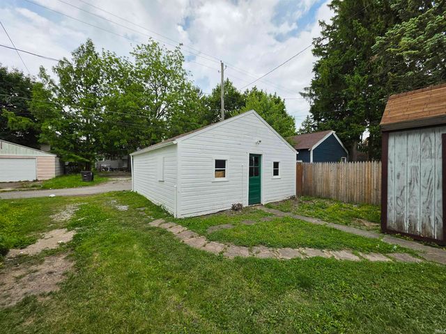 3722 S Harrison Street, Fort Wayne, IN 46807