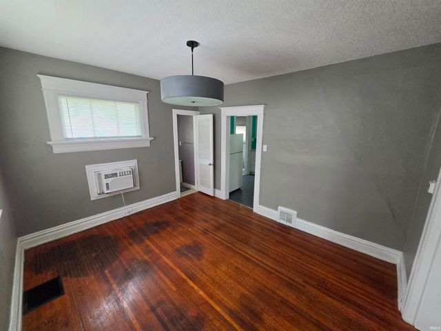 3722 S Harrison Street, Fort Wayne, IN 46807