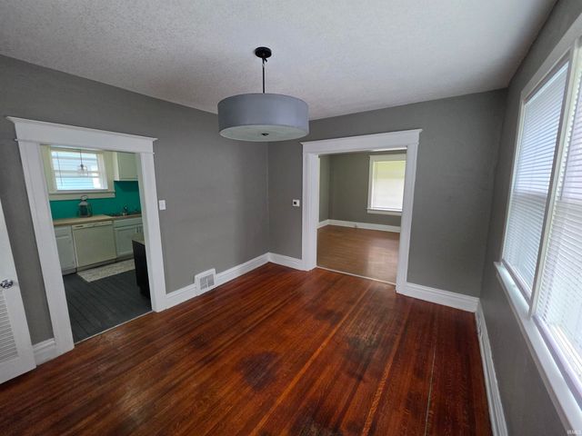 3722 S Harrison Street, Fort Wayne, IN 46807