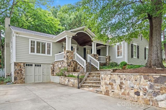 3000 Forest Park Drive, Charlotte, NC 28209