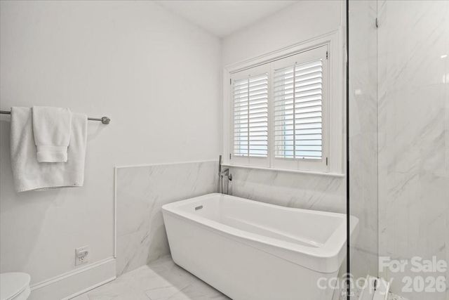 3000 Forest Park Drive, Charlotte, NC 28209