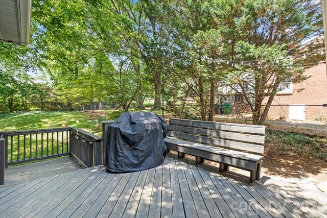 3000 Forest Park Drive, Charlotte, NC 28209