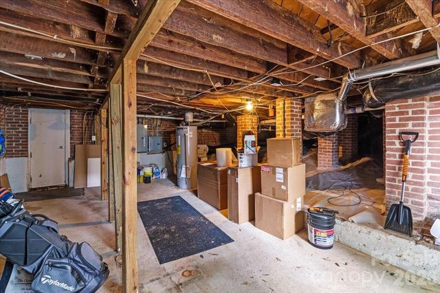 3000 Forest Park Drive, Charlotte, NC 28209