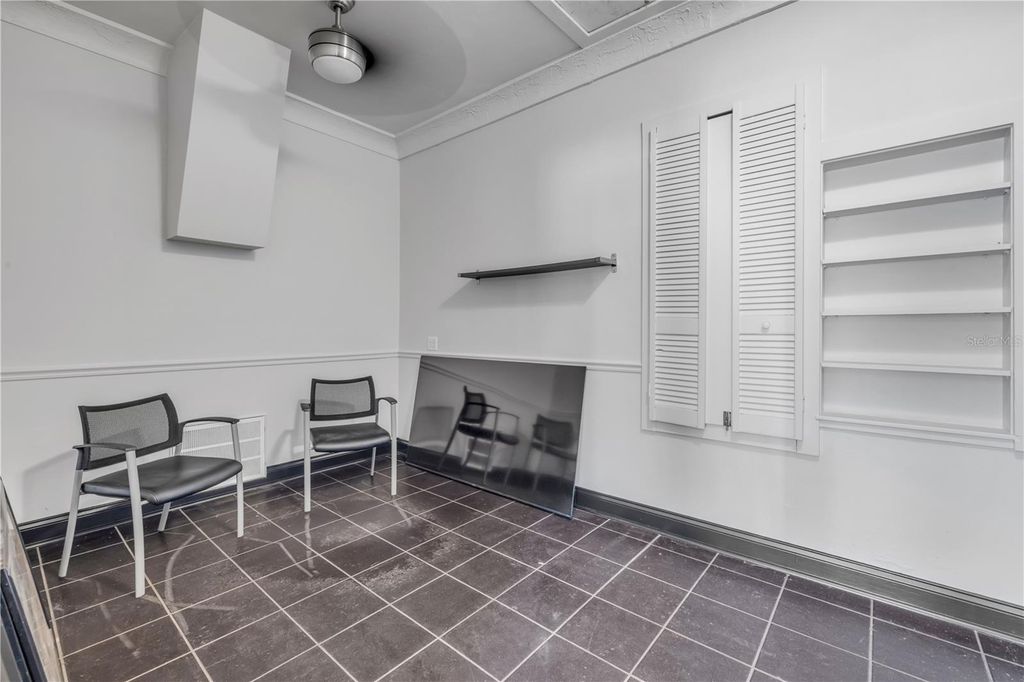 Image 12 of property listing at 208 MAGNOLIA ST, New Smyrna Beach, FL 32168