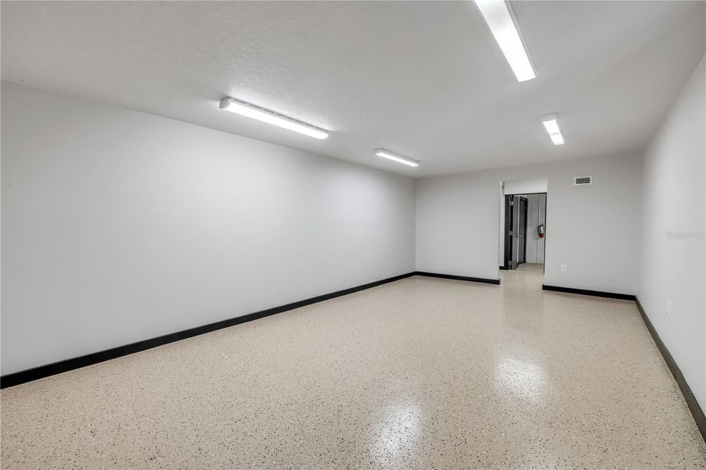 Image 16 of property listing at 208 MAGNOLIA ST, New Smyrna Beach, FL 32168