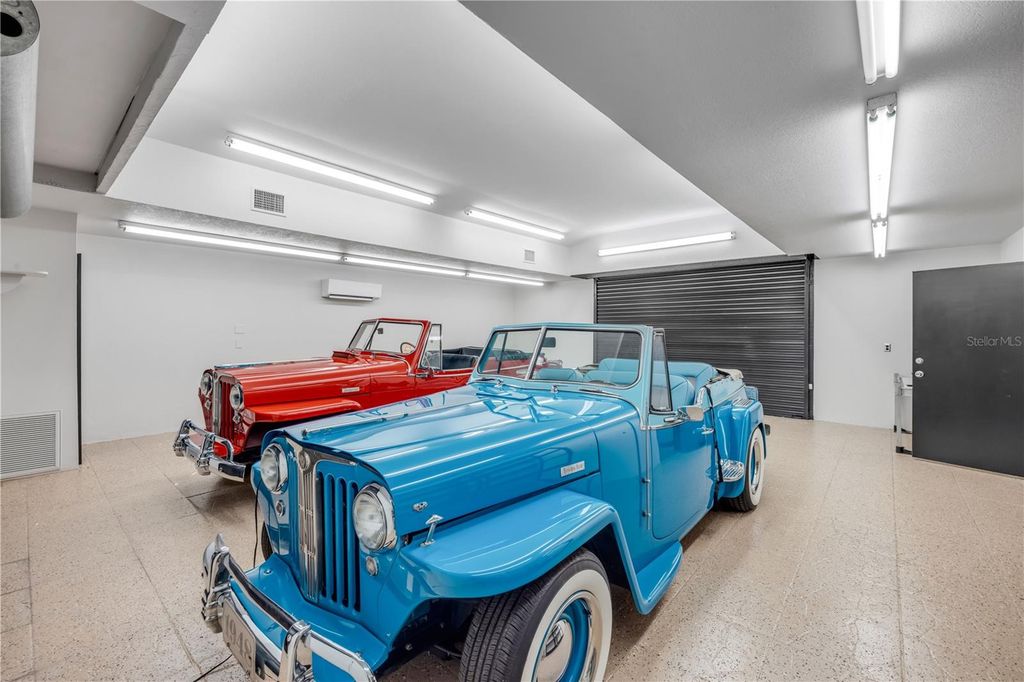 Image 20 of property listing at 208 MAGNOLIA ST, New Smyrna Beach, FL 32168