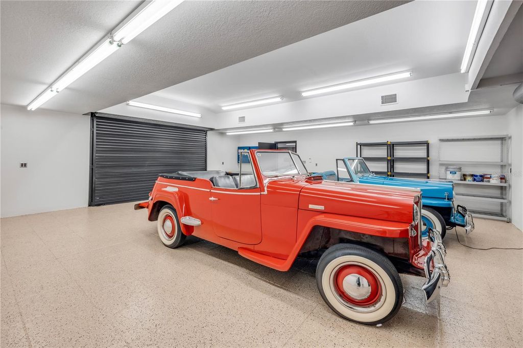 Image 21 of property listing at 208 MAGNOLIA ST, New Smyrna Beach, FL 32168