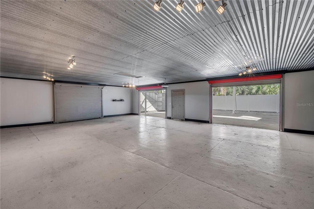 Image 28 of property listing at 208 MAGNOLIA ST, New Smyrna Beach, FL 32168