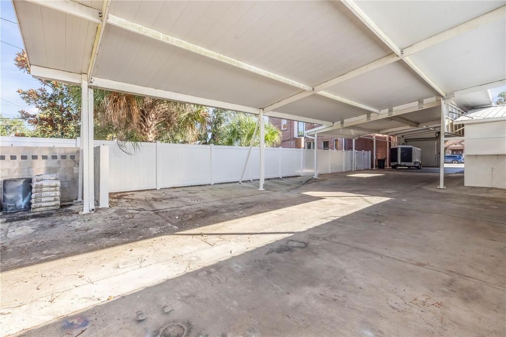 Image 33 of property listing at 208 MAGNOLIA ST, New Smyrna Beach, FL 32168