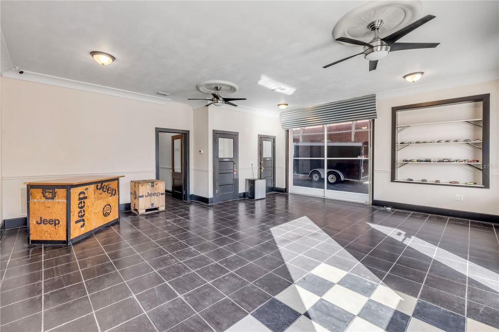 Image 9 of property listing at 208 MAGNOLIA ST, New Smyrna Beach, FL 32168