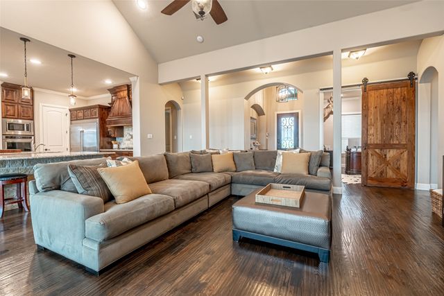 163 Jessica Drive, Aledo, TX 76008