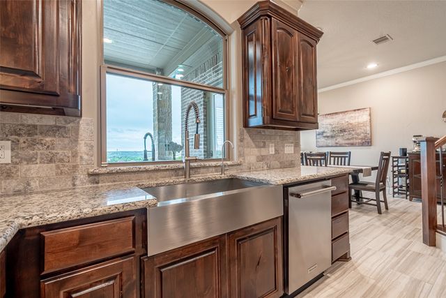 163 Jessica Drive, Aledo, TX 76008