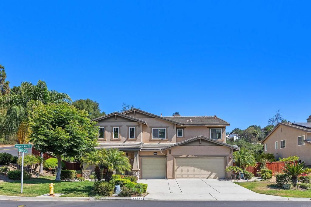 28292 Meadow Glen Way W, Escondido, CA 92026 — photo 2