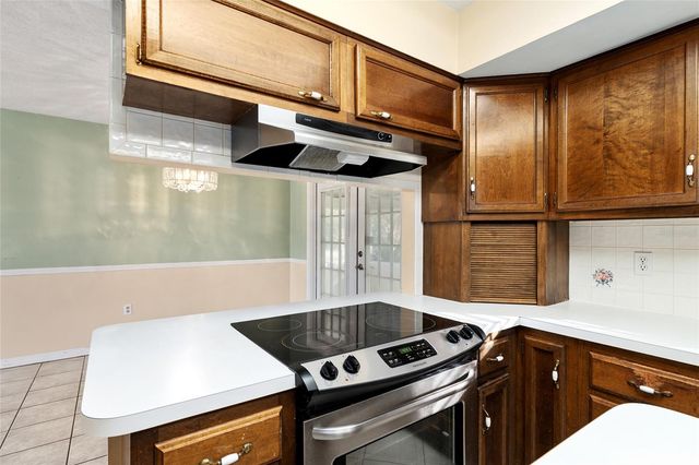 3300 SE 32ND STREET, Ocala, FL 34471