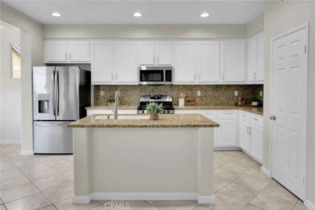 40040 Pasadena, Temecula, CA 92591