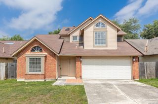 8207 Middle Pt, San Antonio, TX 78250